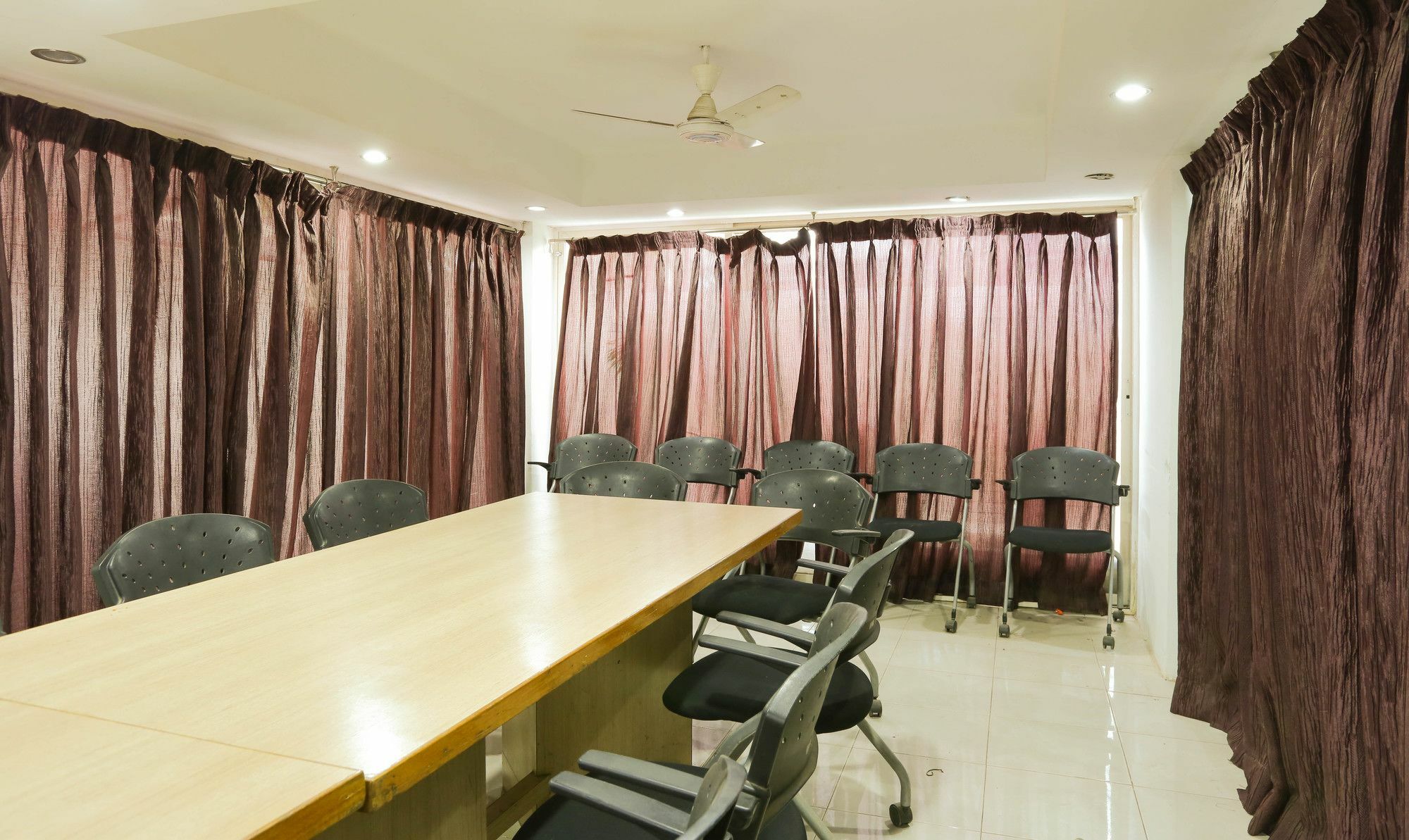 Itsy Hotels Hill View Ex Pune Exterior foto