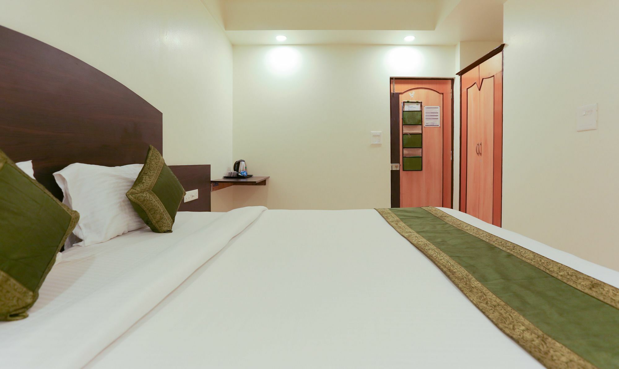 Itsy Hotels Hill View Ex Pune Exterior foto